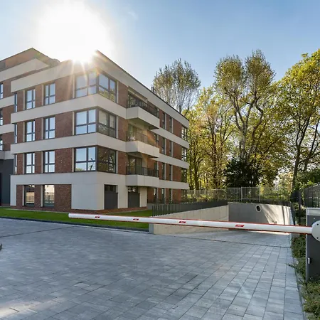 Br12 Premium Apartments , Garaz Bielsko-Biala Exterior photo